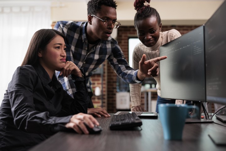 Jeunes en formation informatique